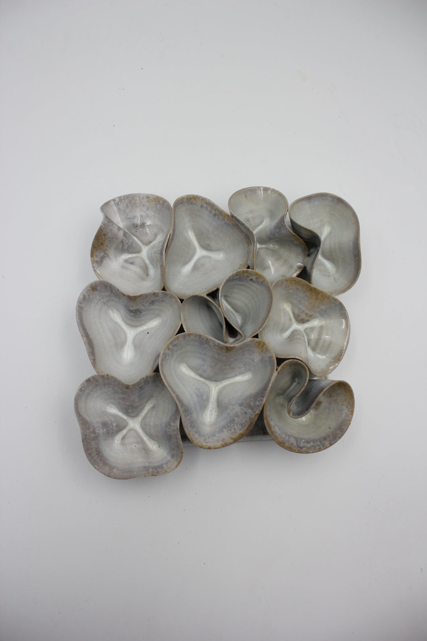 Vägghängd skulptur, Vanilj